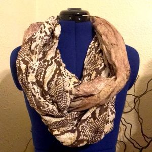 Express West Infinity Scarf